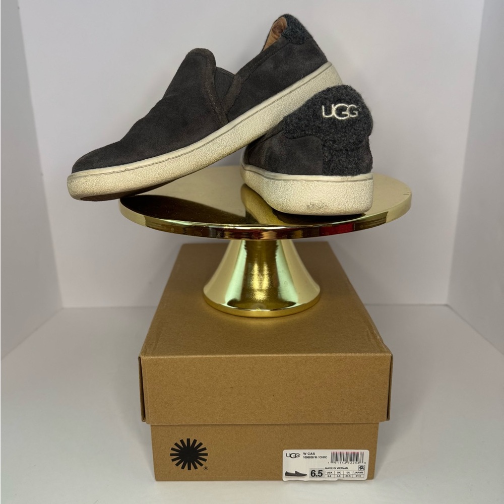UGG Cas Slip-On Sneakers – Women’s 6.5 – Charcoal Gray – Suede Casual Loafers